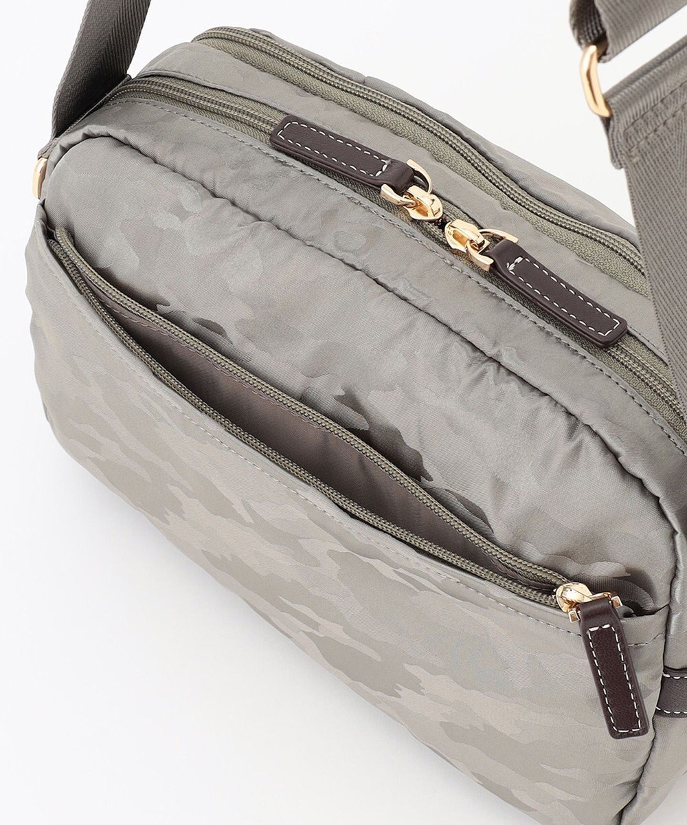 LA BAGAGERIE カモフラジャカード はっ水ショルダー 