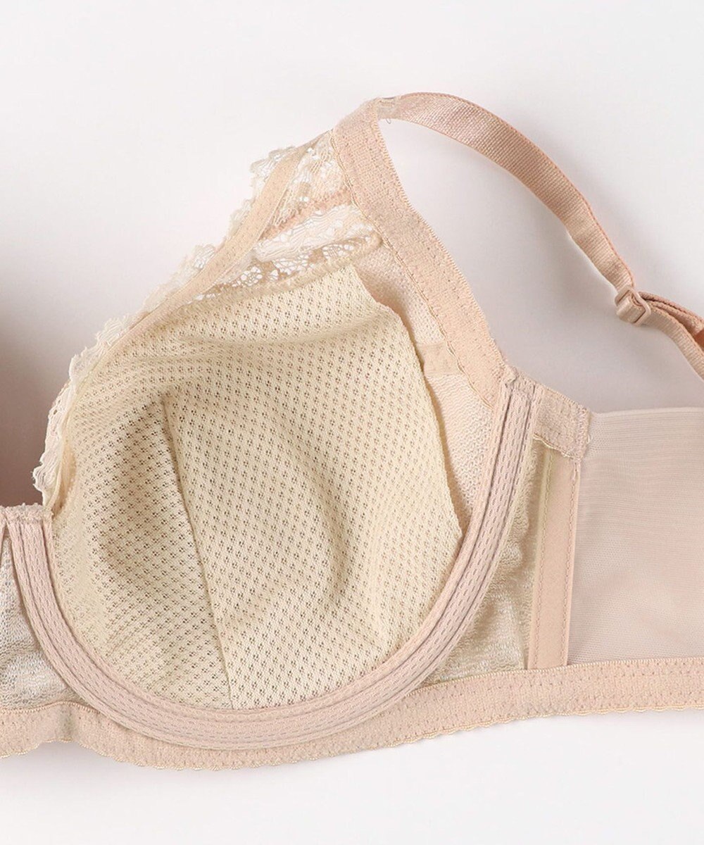 Wing ブラジャー 汗のベタつきや不快感を軽減 背中すっきり 自然なまる胸メイク 【夏のうすかるブラ】 フルカップブラ 春 夏 KB2173 ウイング／ワコール 