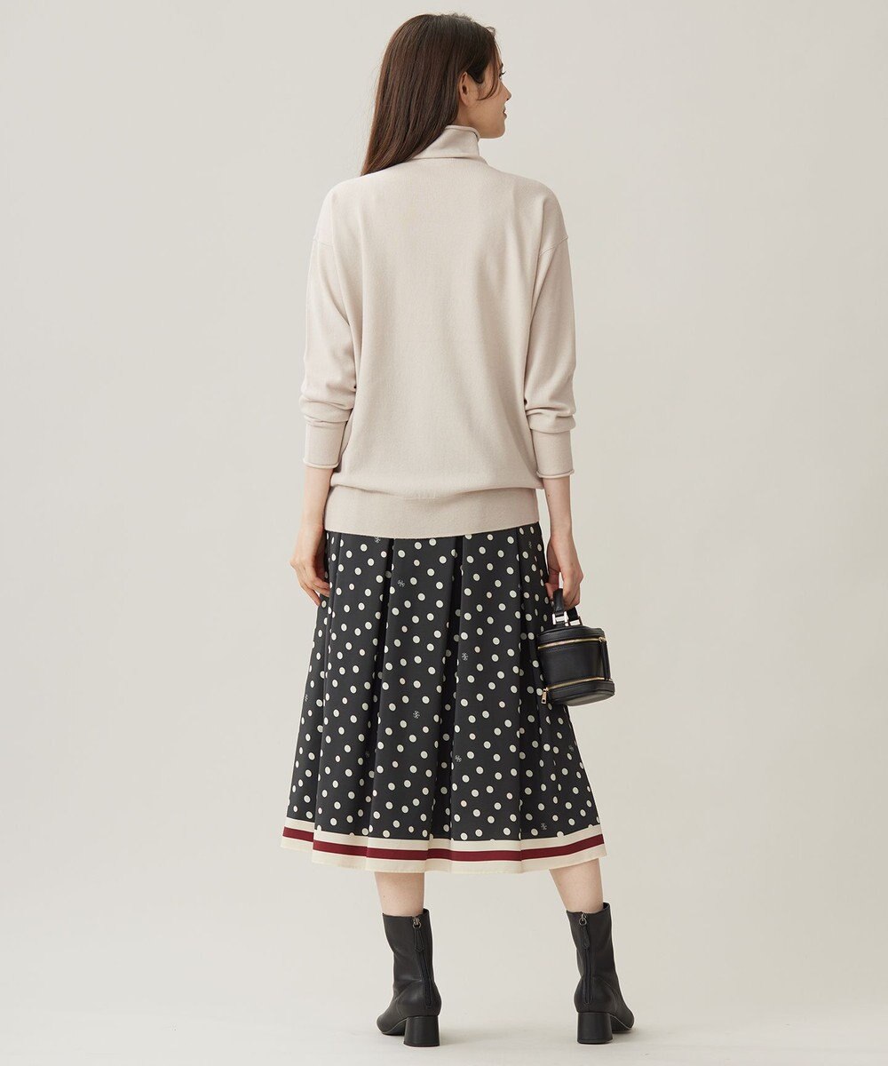 自由区 【洗える】ソフトウールハイゲージハイネック ニット 