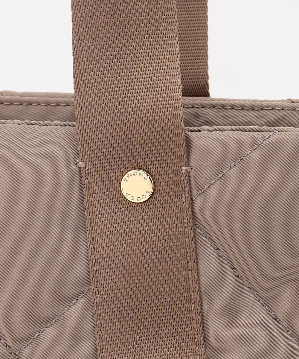 TOCCA 【撥水・A4サイズ対応】TRACE PAVE QUILT TOTE キルトバッグ 