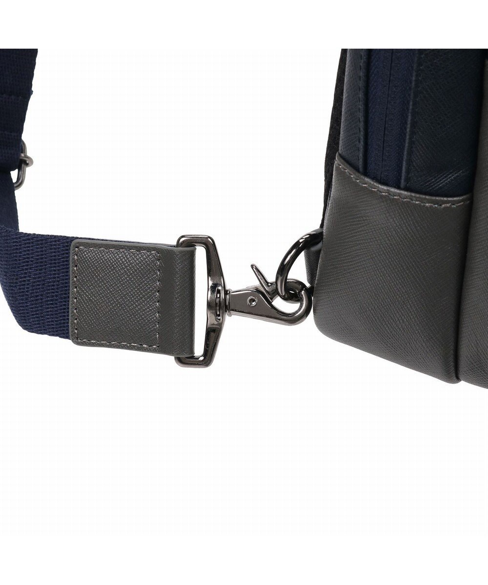 ACE BAGS & LUGGAGE ultima tokyo デルタ ボディバッグ フロントファスナーポケット 17366 ウルティマトーキョー 