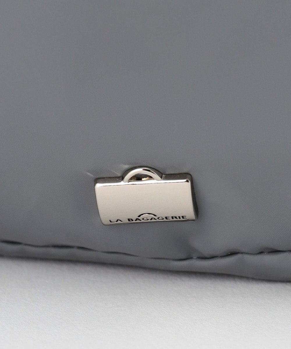 LA BAGAGERIE メタリックドロストポケット　ショルダーバッグ 