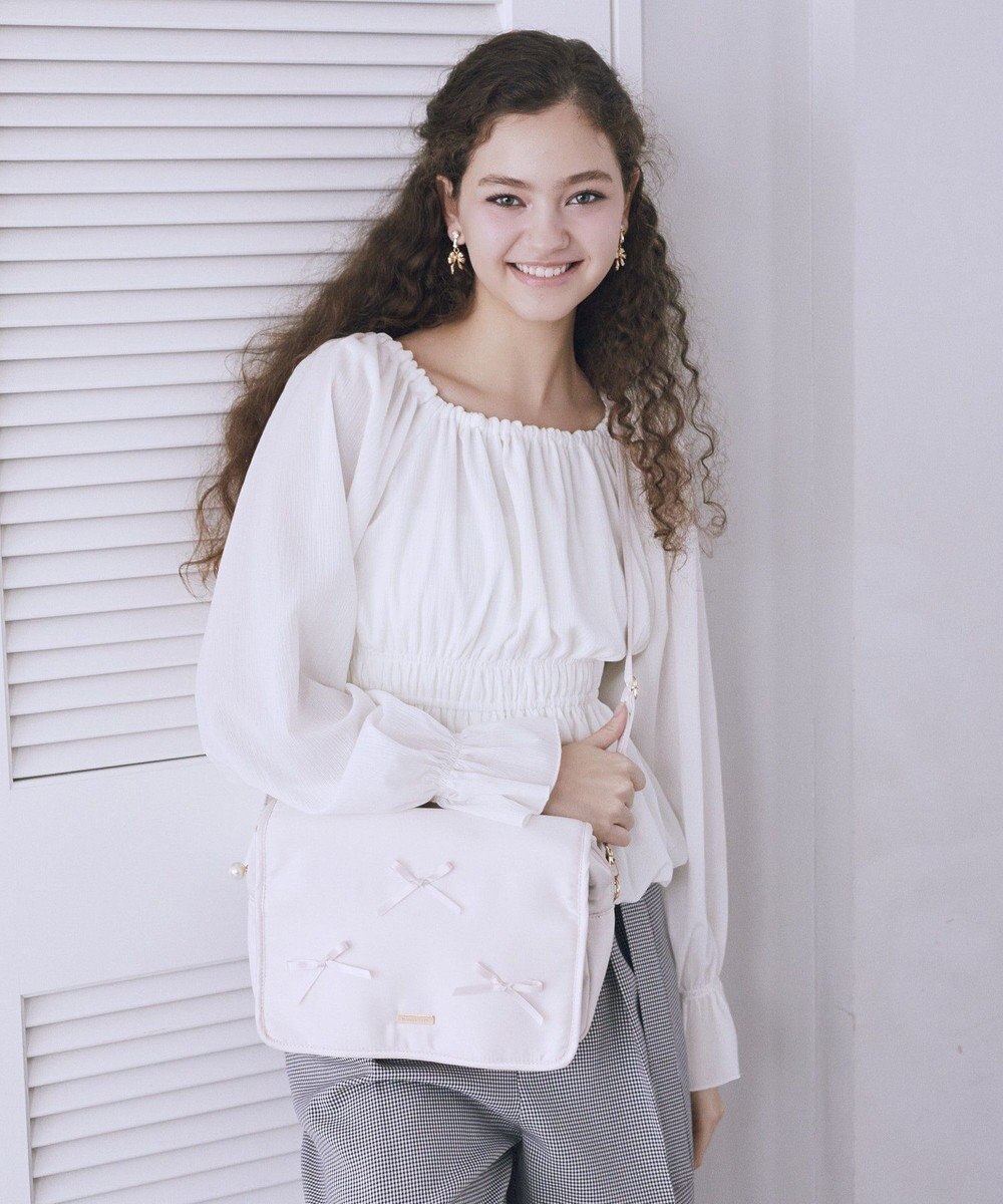 Maison de FLEUR リボン付き２Ｗａｙマルチケース 