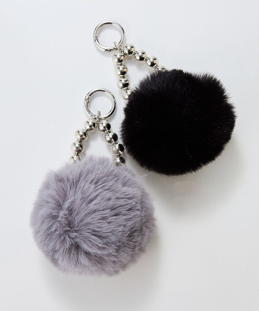 Phoebe メタルボールファーバッグチャーム　グレー 