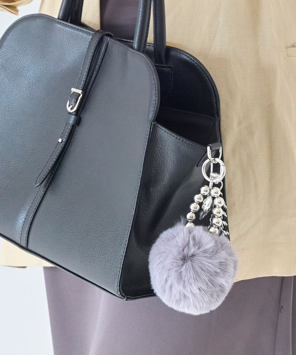 Phoebe メタルボールファーバッグチャーム　グレー 