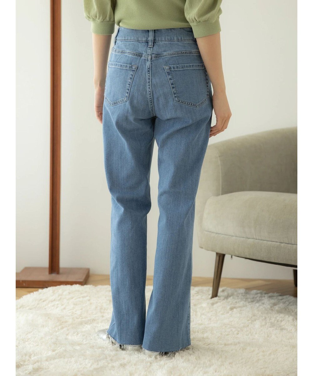 earth music&ecology セルフカットセミフレアデニムパンツ 