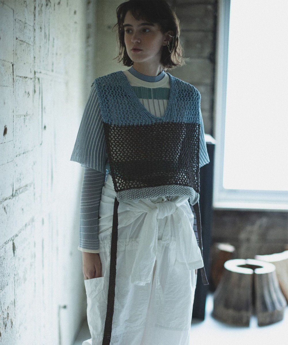 COQ STRATA 和紙ショート丈ベスト 