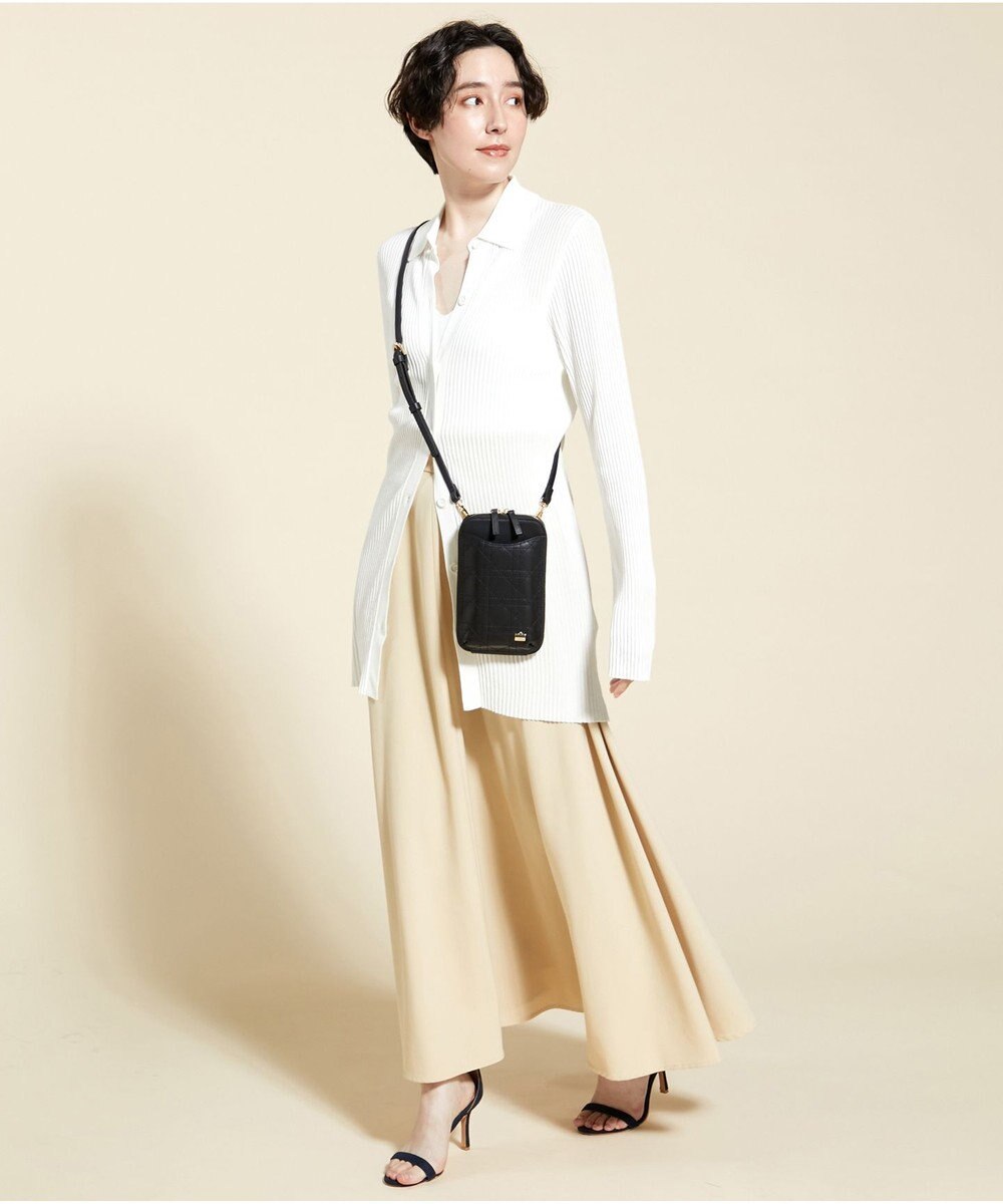 LA BAGAGERIE 【レザー×ステッチ】スマホポシェット 