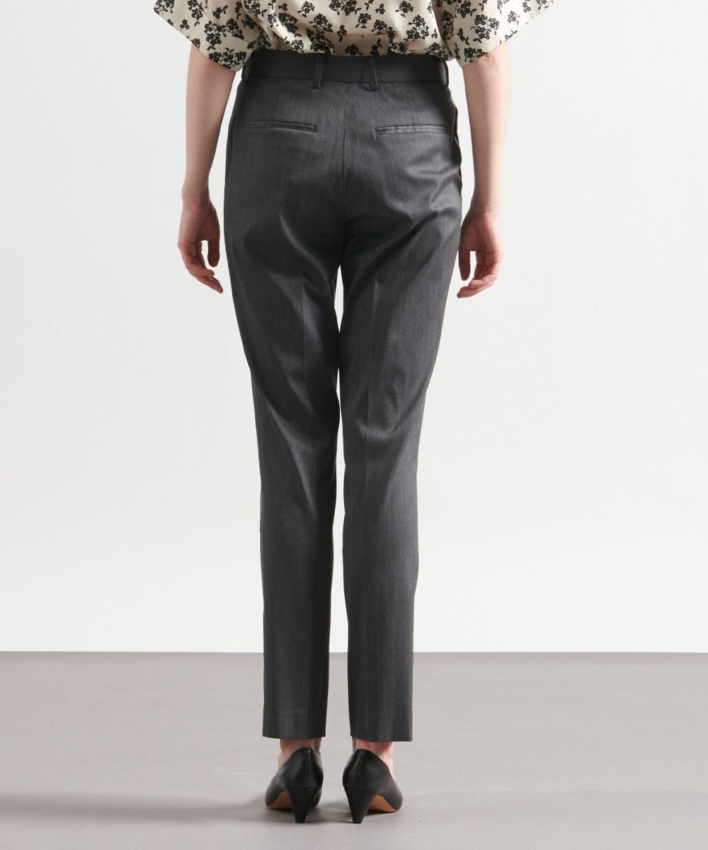 JOSEPH ウールバイストレッチ　テーパードトラウザーズ 