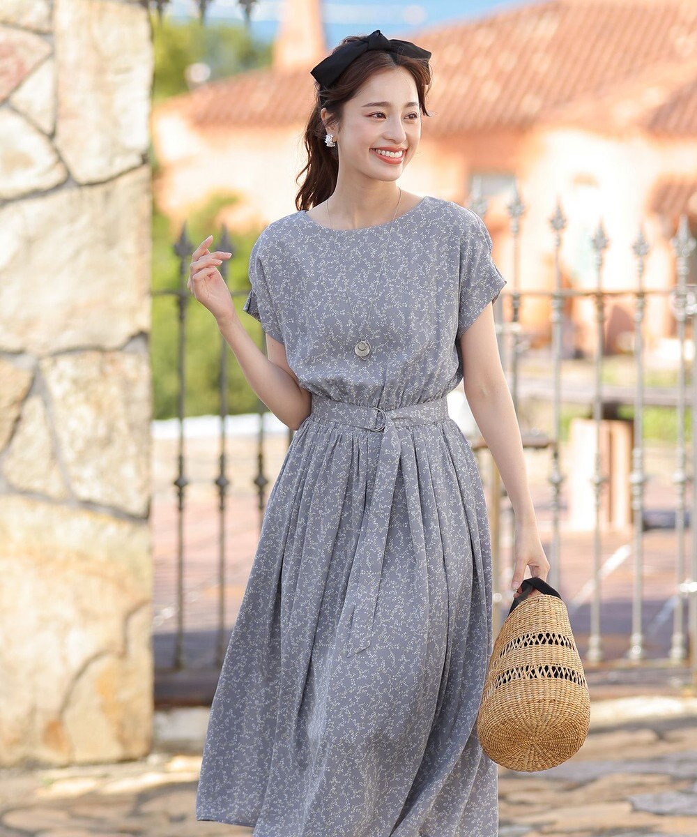 Tiaclasse 【洗える】花柄タックフレンチスリーブワンピース 