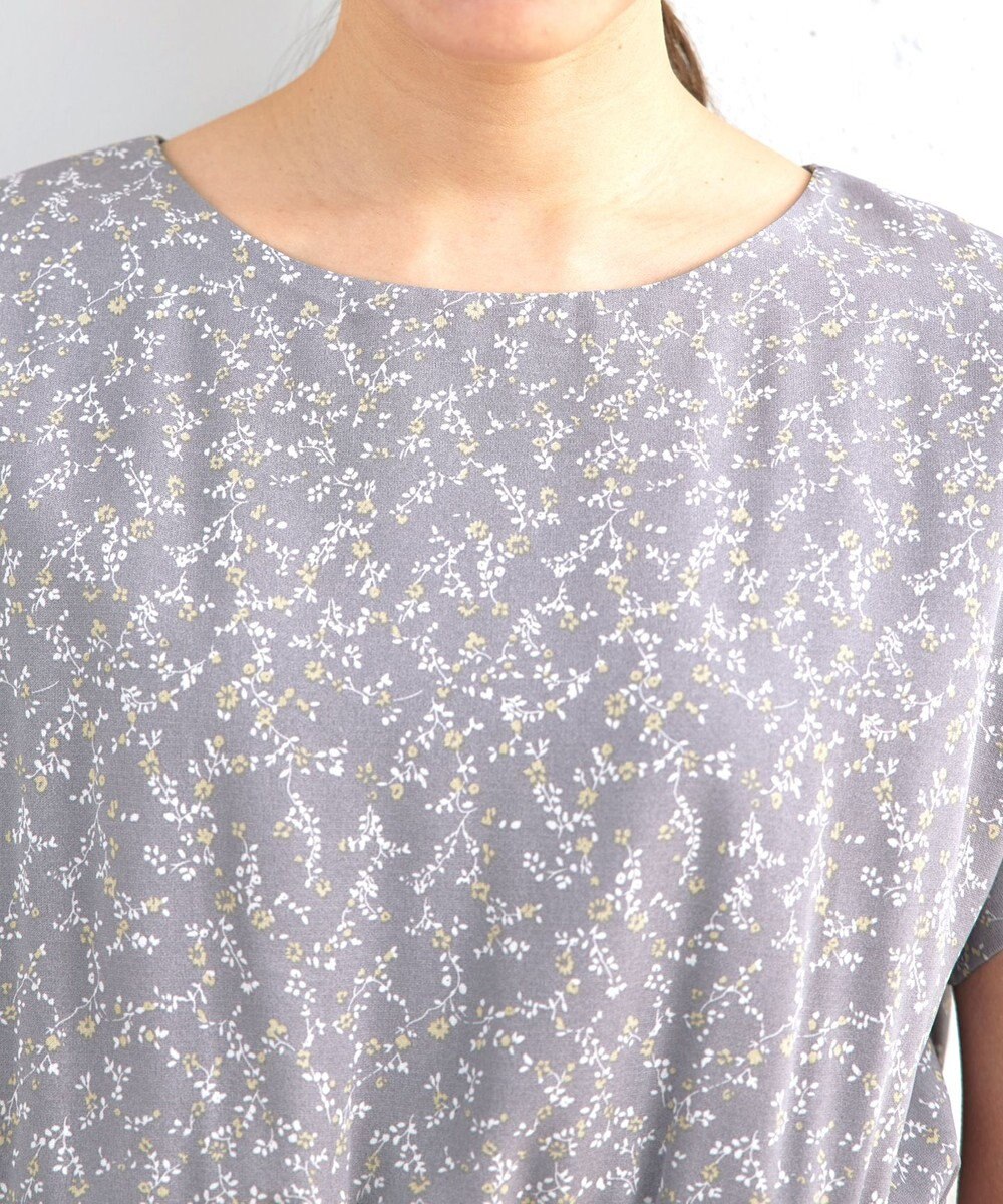 Tiaclasse 【洗える】花柄タックフレンチスリーブワンピース 