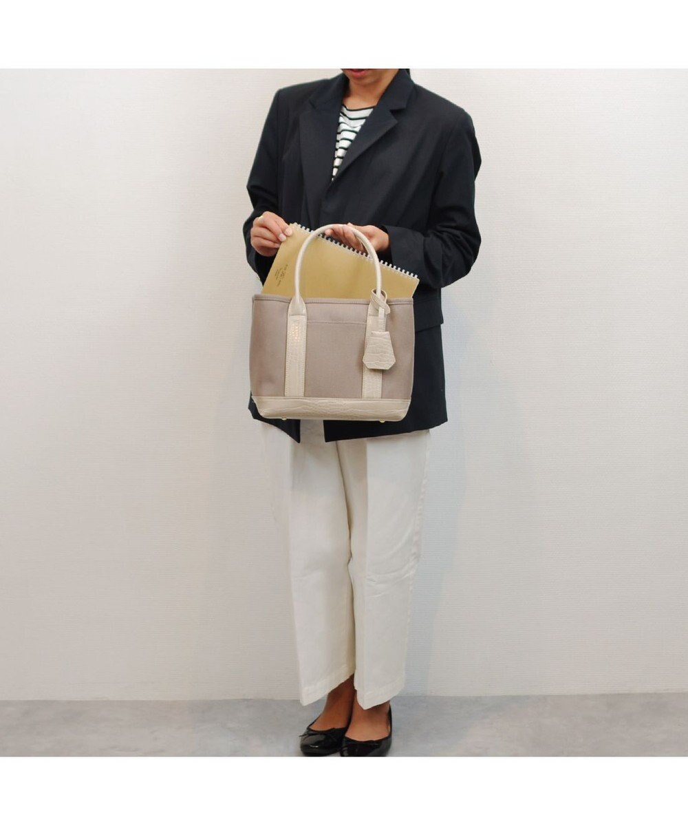 UNBILLION cachecache ショルダー付きパーテーションキャンバストート 