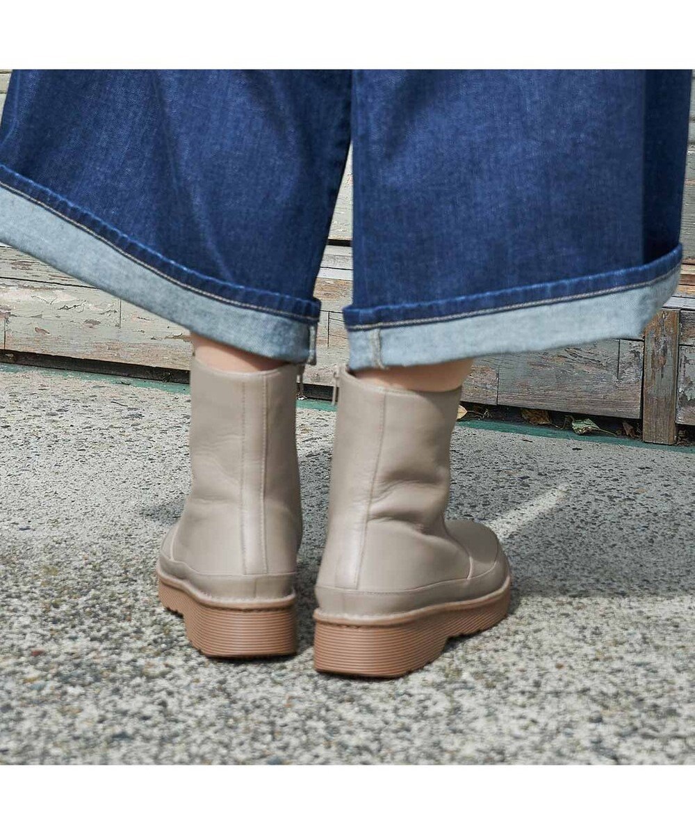 ing <ing>【WEB限定】ボリュームソールラウンドショートブーツ 