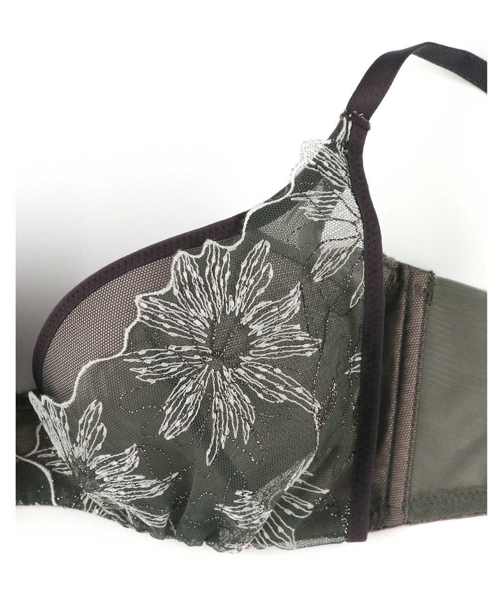 AMPHI ノンワイヤーブラ 谷間をメイク カップがバストにフィット 【BRAGENIC ブラジェニック ぴたっとフィットタイプ】 BMI257 アンフィ／ワコール 