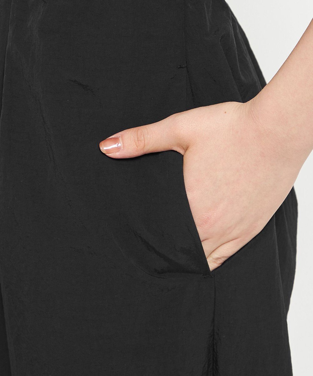 uncrave ライトプルーフナイロン ドロストワンピース 