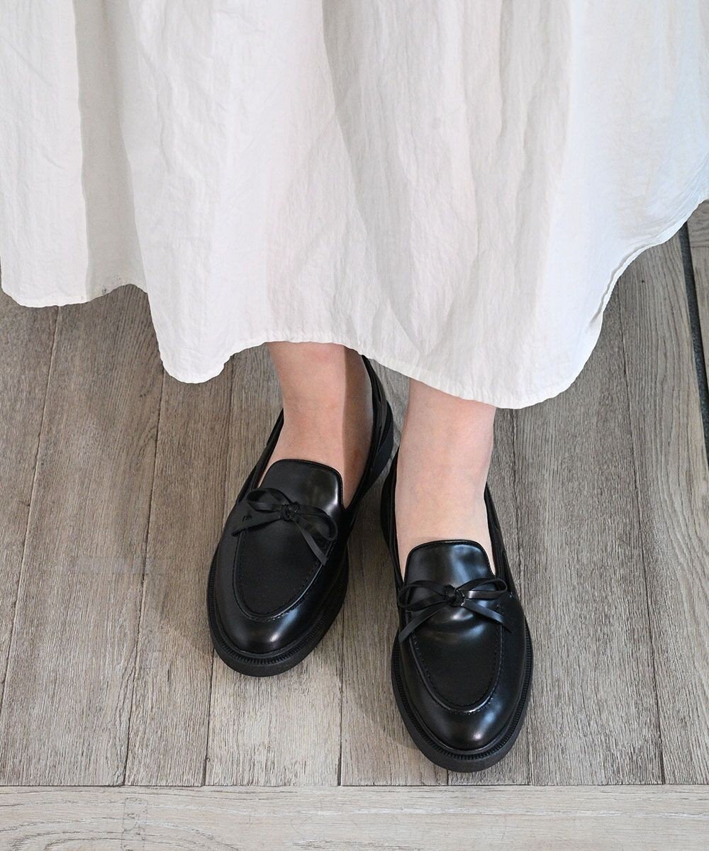 APOM 本革ウォータープルーフリボンローファー 30 