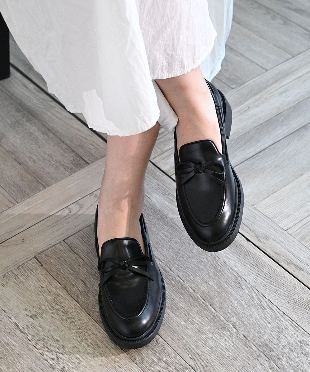 APOM 本革ウォータープルーフリボンローファー 30 