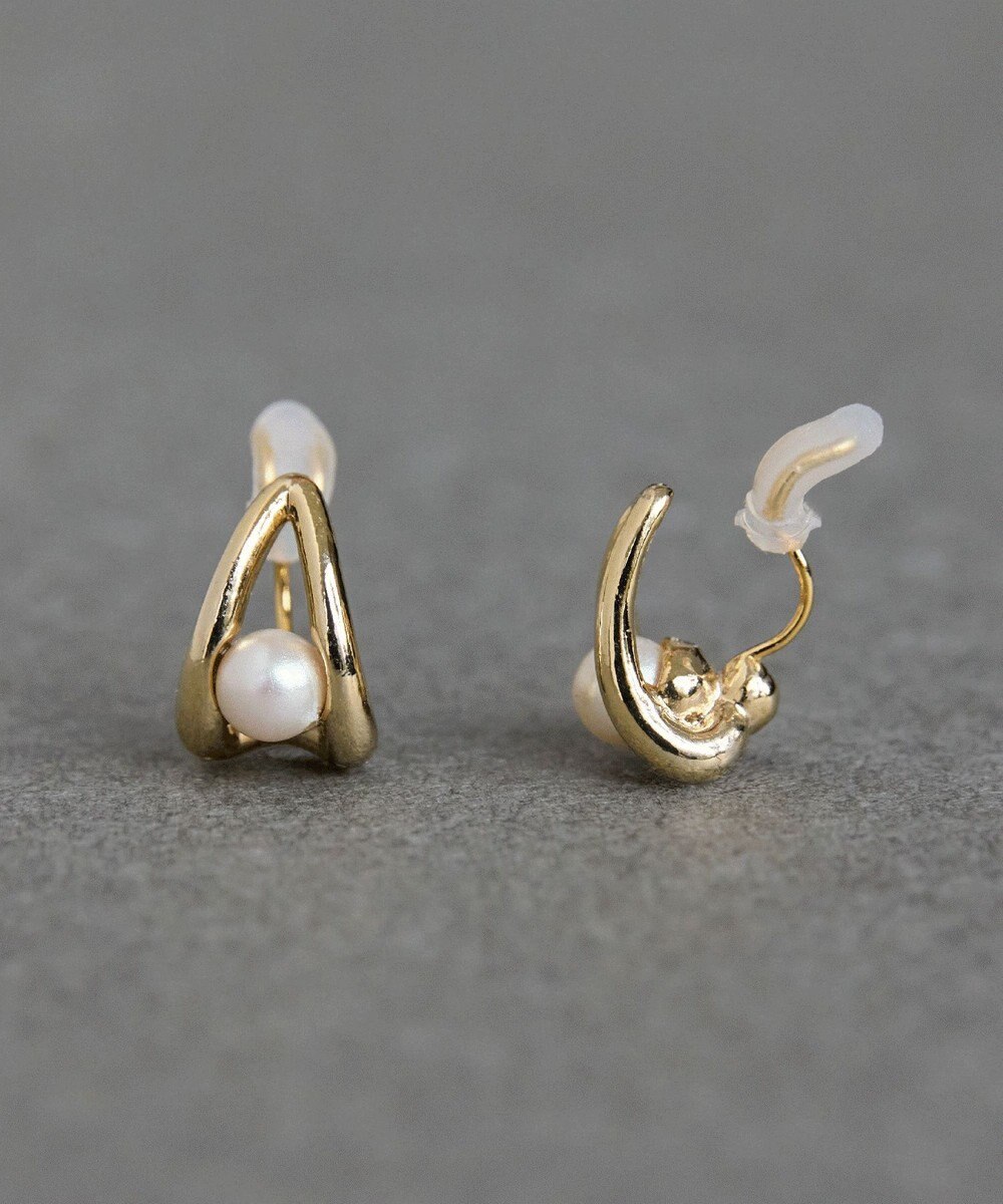 Phoebe 【痛くないシリーズ/金属アレルギー対応】ドロップパールライトフィットイヤリング　ゴールド 