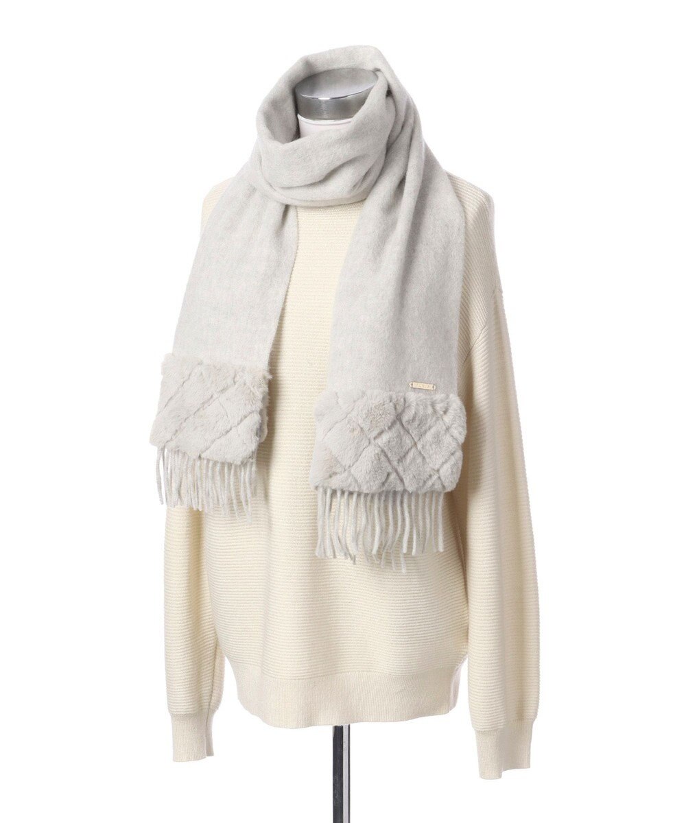 MOONBAT 【WEB限定】フルラ (FURLA)エコファー付きマフラー 無地×キルト風 ウールマフラー ロゴプレート付き 