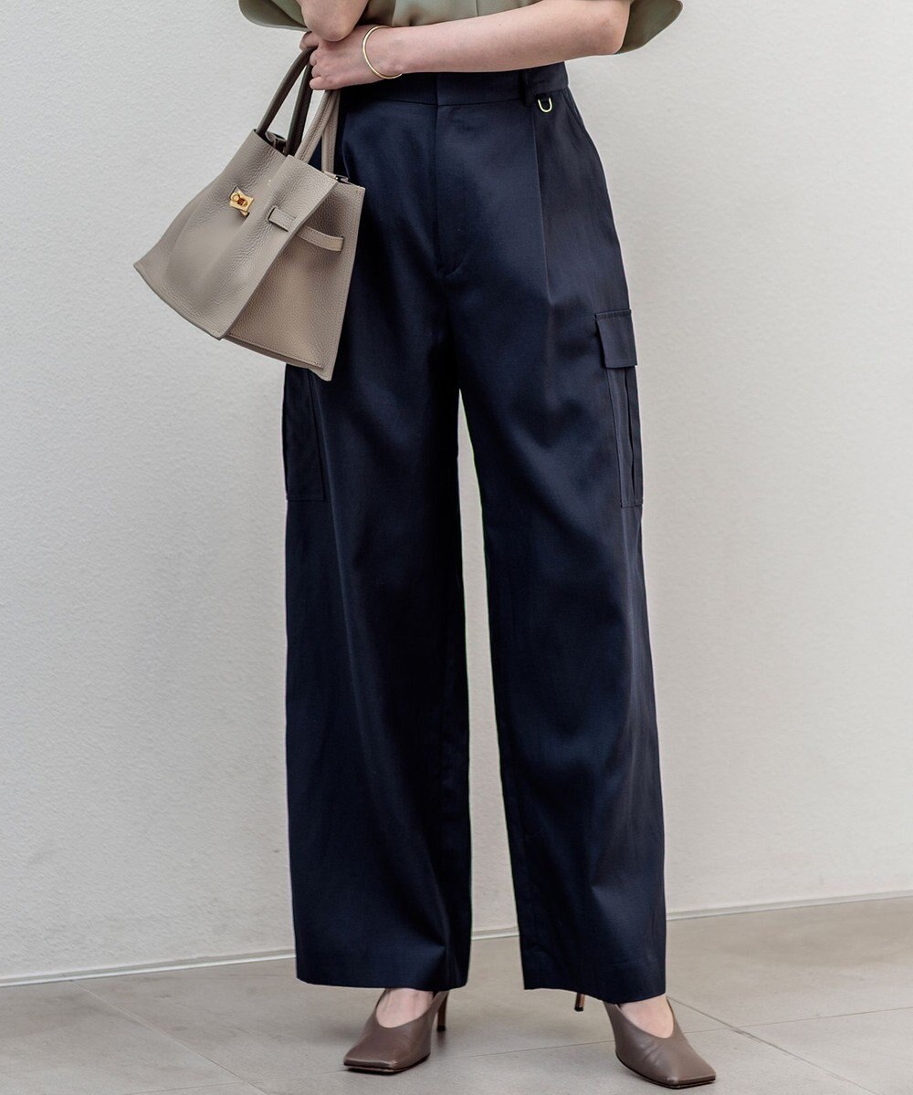 23区 【先行予約/見上愛さん着用】コットンスラブポプリン カーゴパンツ 