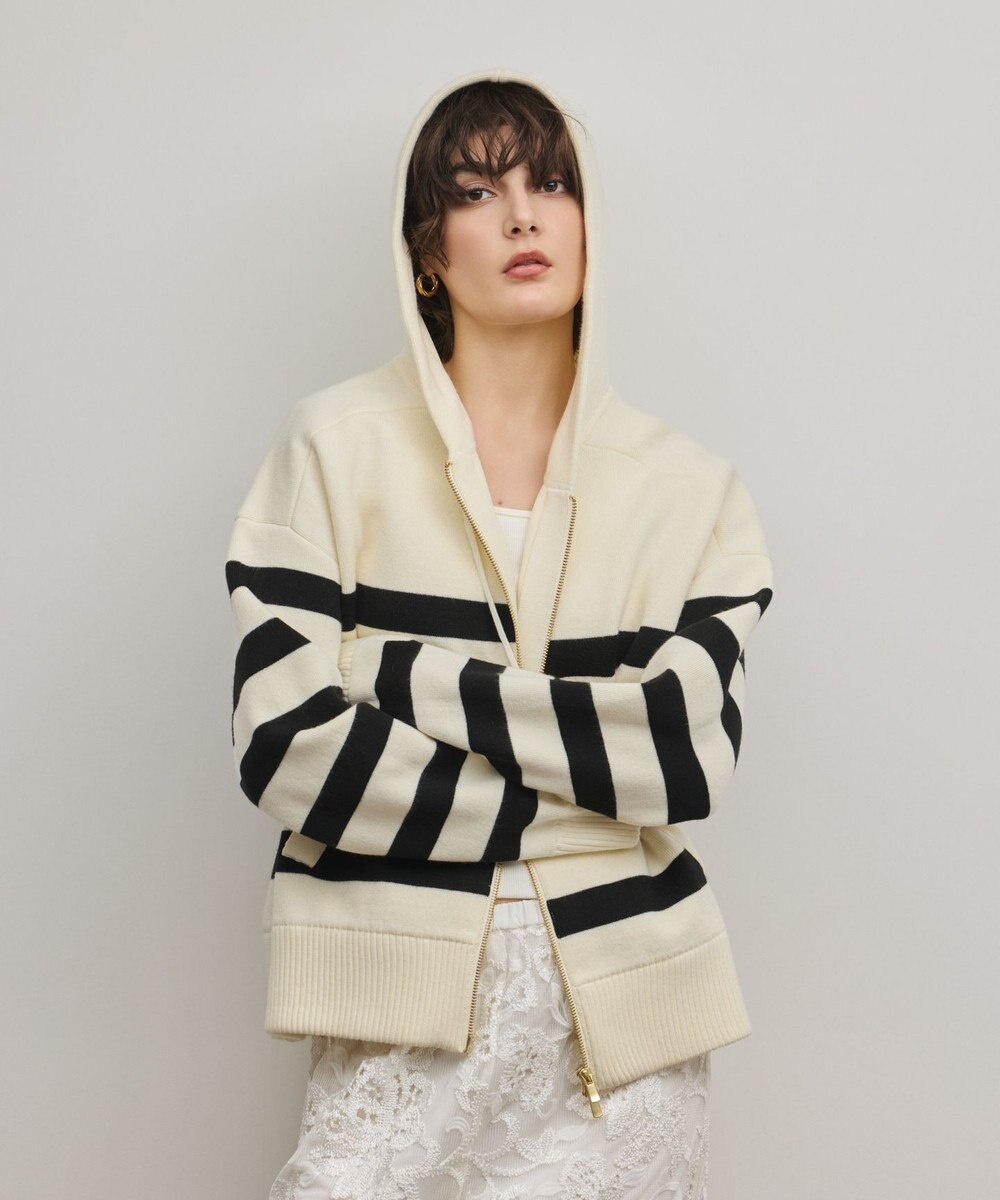 GRACE CONTINENTAL フォルムニットパーカー 