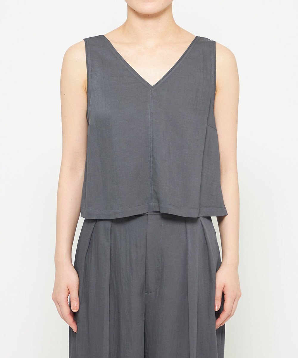 uncrave ドレープツイル Vネックトップス 