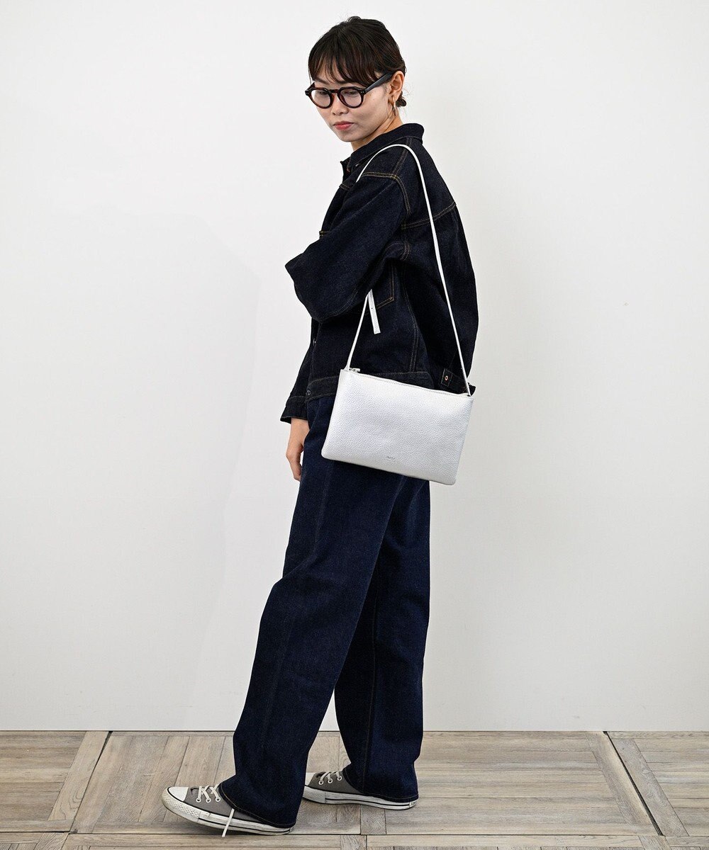 Hekhèr Le Style de Vie 新素材・新色追加【日本製】シュリンクレザー スクエアショルダーバッグ シルバー 