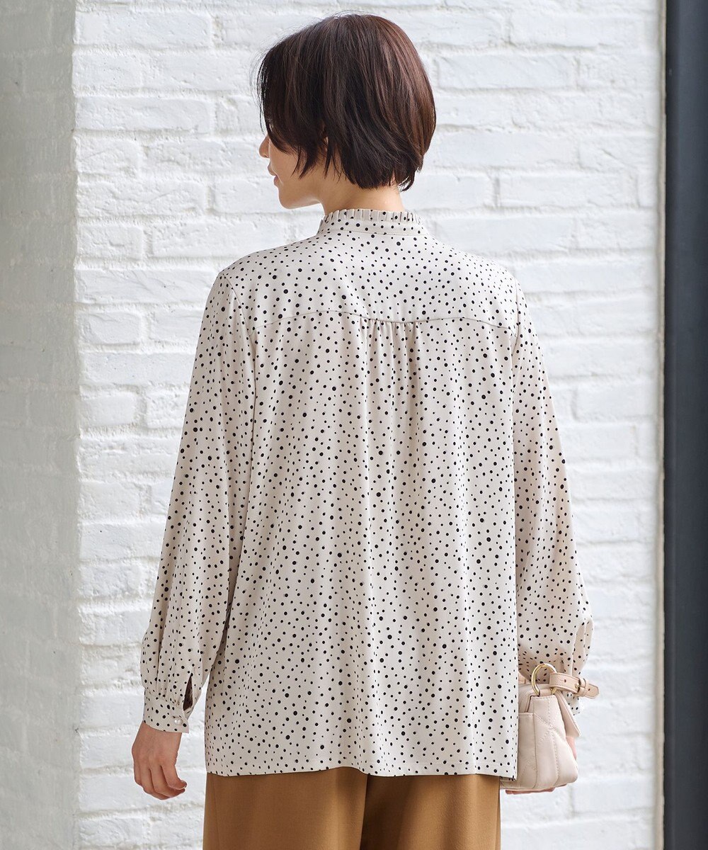 自由区 【洗える】TOROハイネック ブラウス 