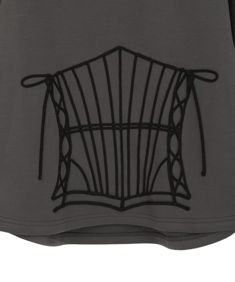 Green Parks ■ESCAR コルセットコード刺繍プルオーバー 