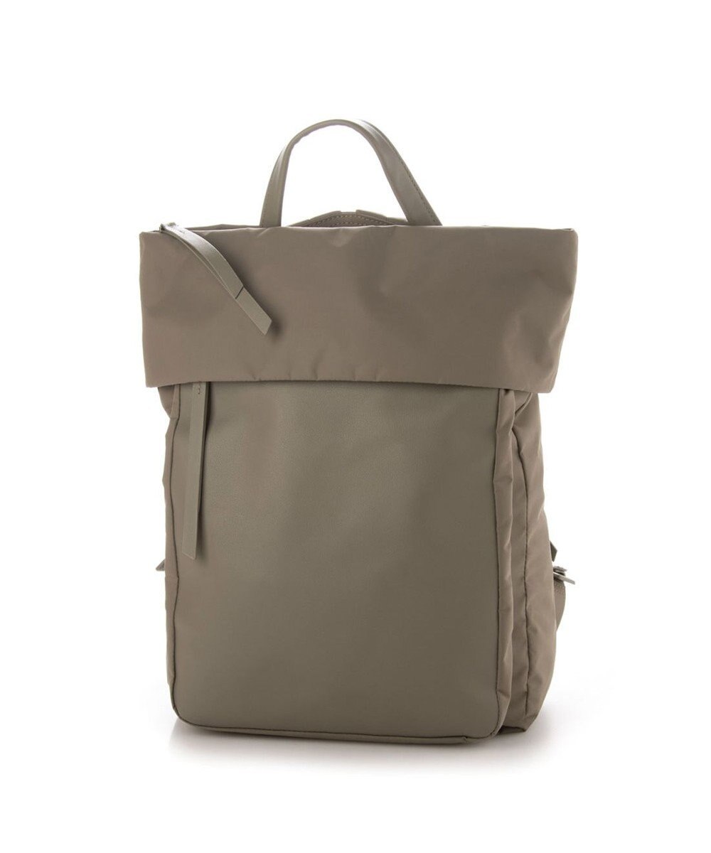Y'SACCS リサイクルナイロン×カウレザー ラップリュック 