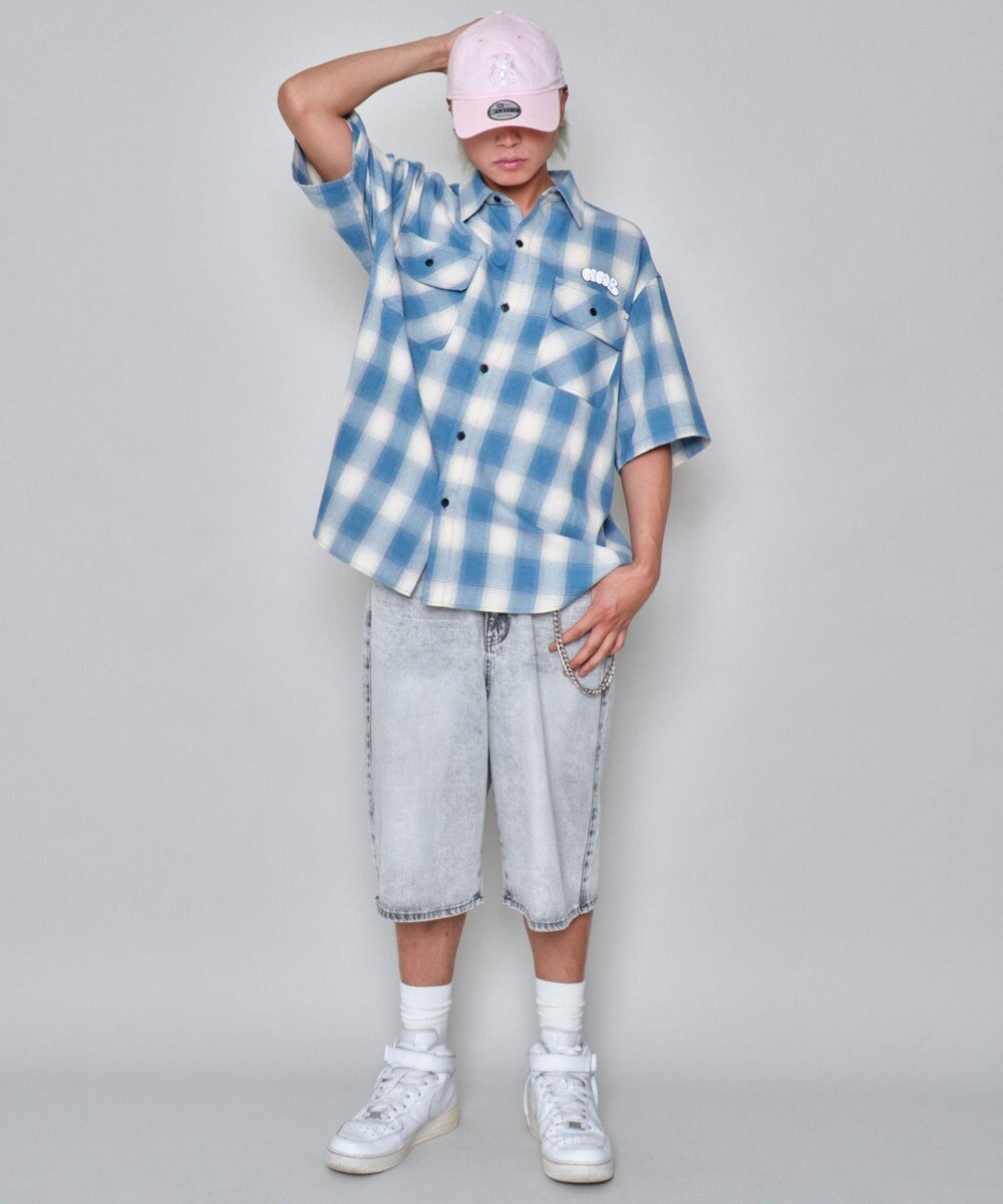 WEGO 【ユニセックス着用ITEM/MLサイズ展開】イラストオンブレチェックシャツ（SS） 