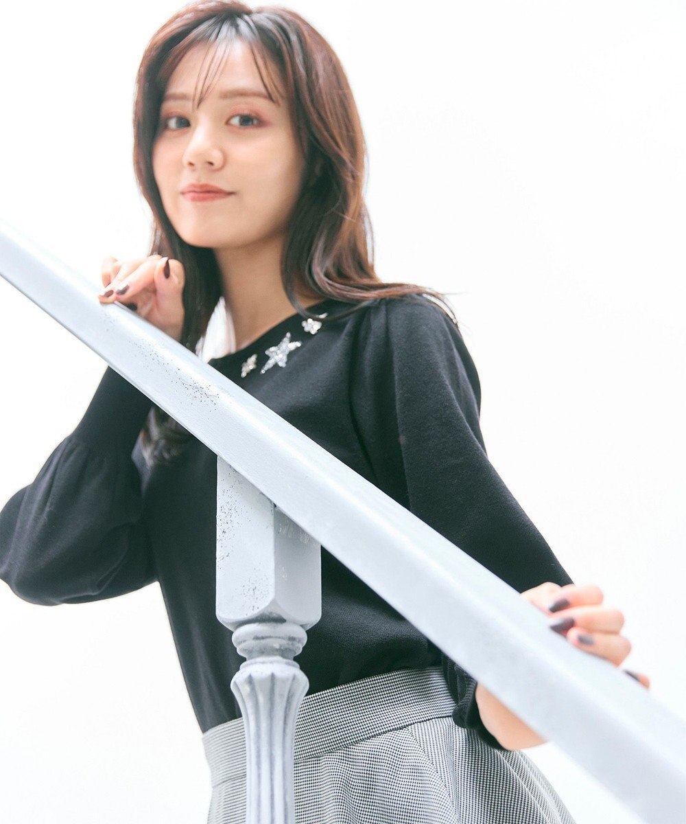 Feroux ブローチデザインニット プルオーバー 