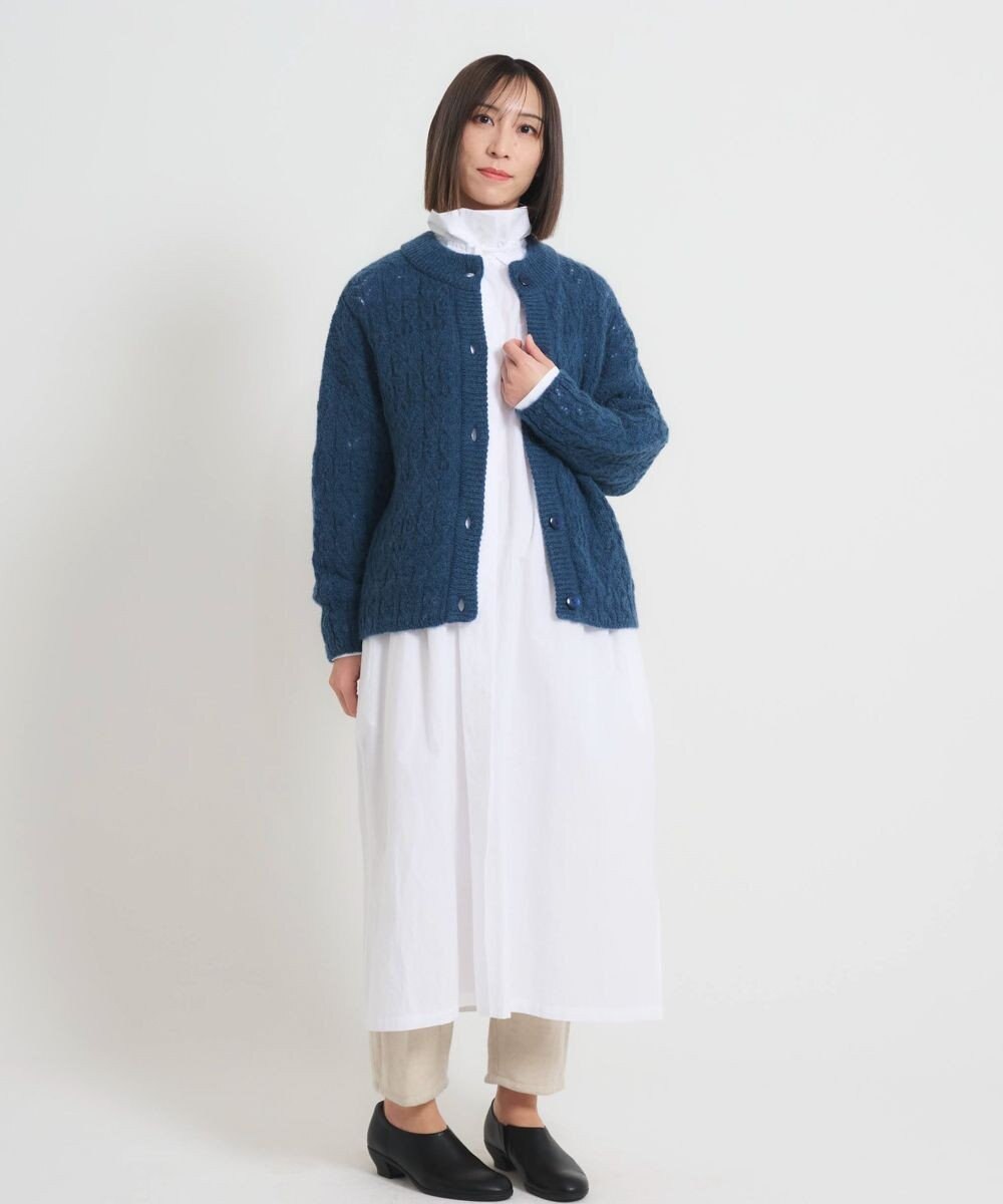 muuc 〈多彩な着方が叶う〉〈衿立て＆衿折り〉〈遠州織物の工場で織られた上質なコットン生地〉リボン紐付き多様衿 シャツワンピース 