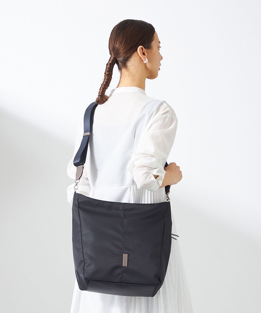 Y'SACCS ツイルナイロン　カーブショルダー　Mサイズ 