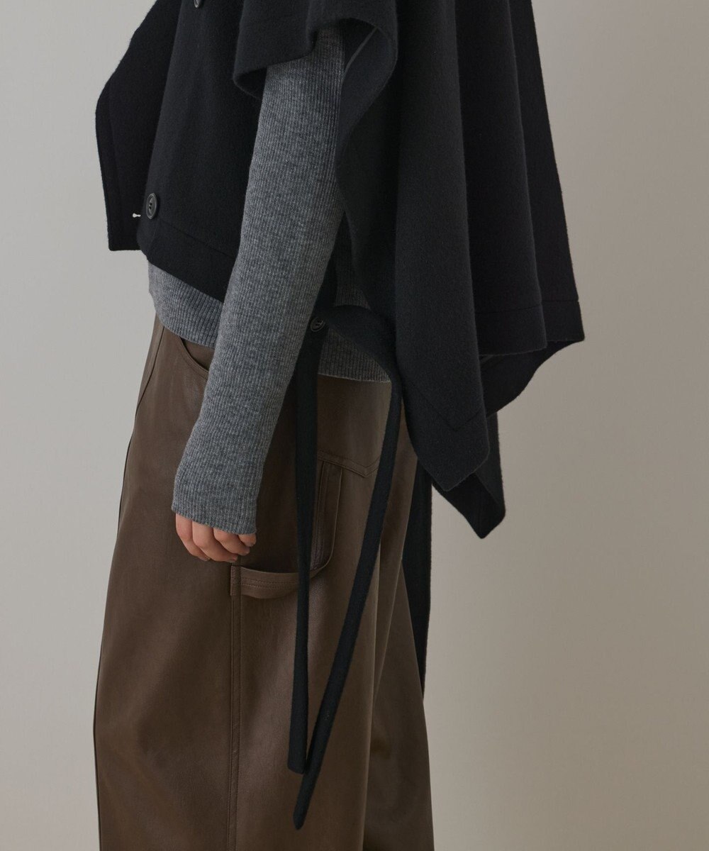 GRACE CONTINENTAL ライトビーバーポンチョ 