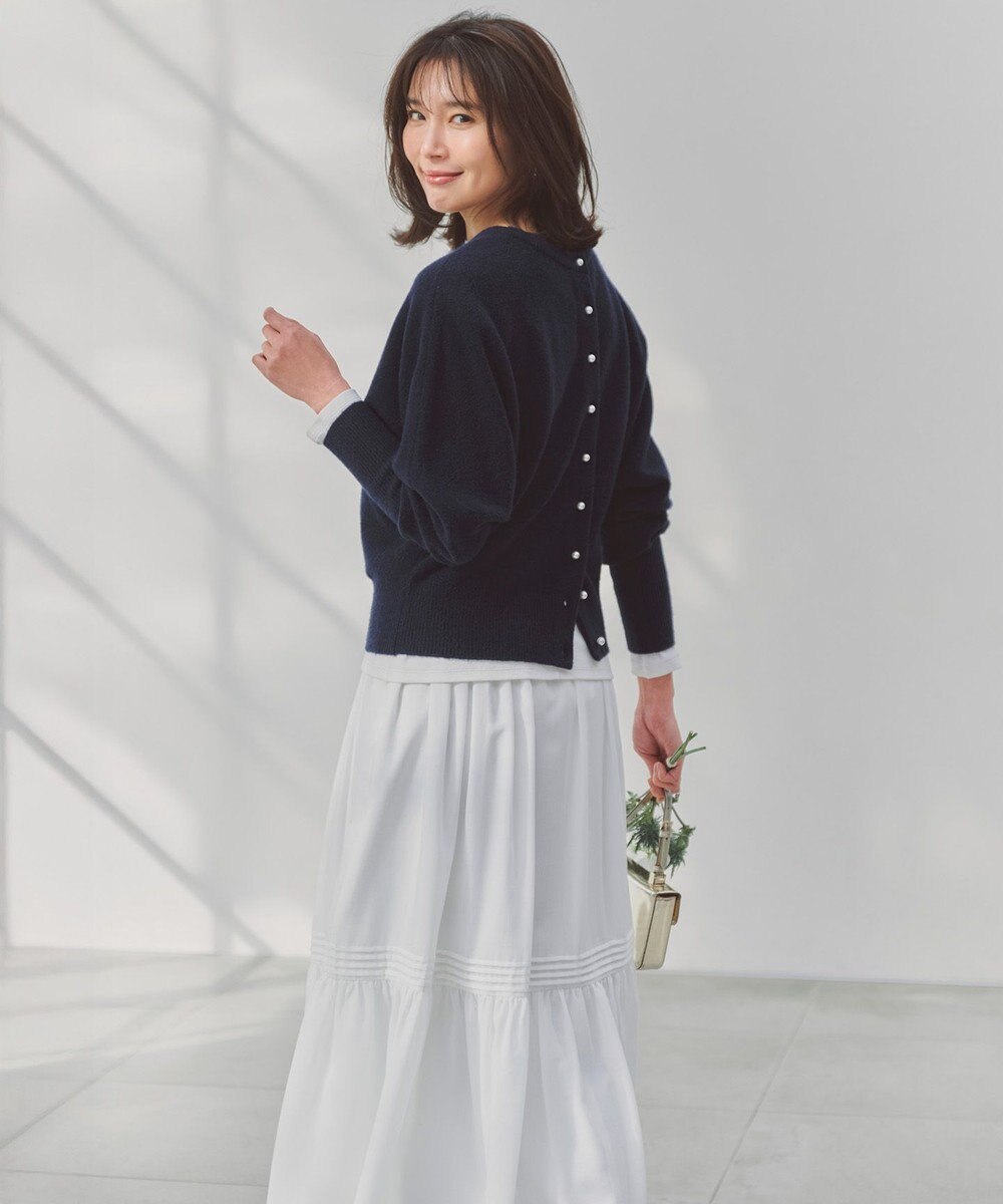 UNFILO L 【前後着用 可能】ふわふわニット 2WAY パールボタンカーディガン 
