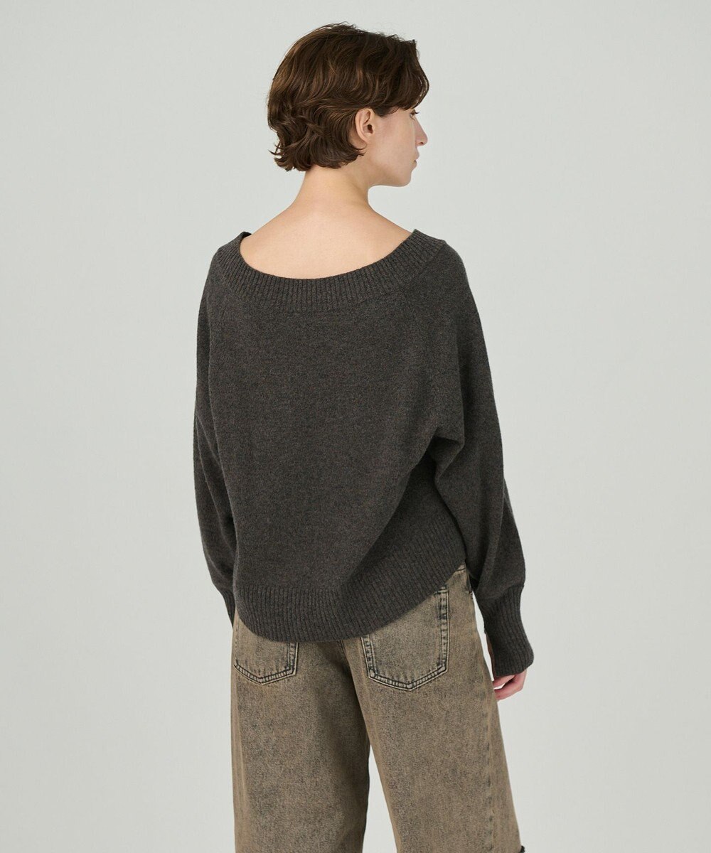 GRACE CONTINENTAL Ｖネックラムニットトップ 