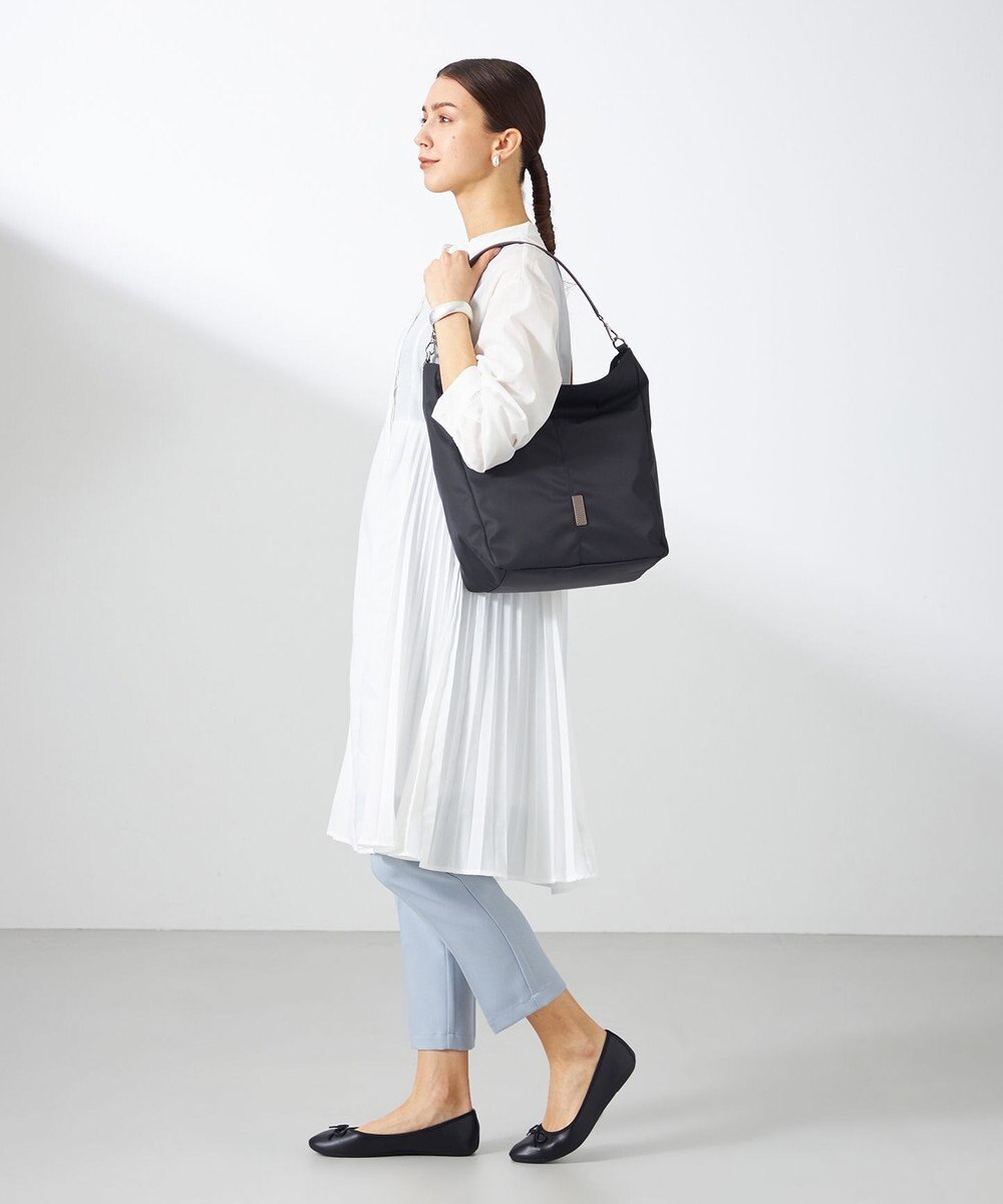 Y'SACCS ツイルナイロン　カーブショルダー　Mサイズ 