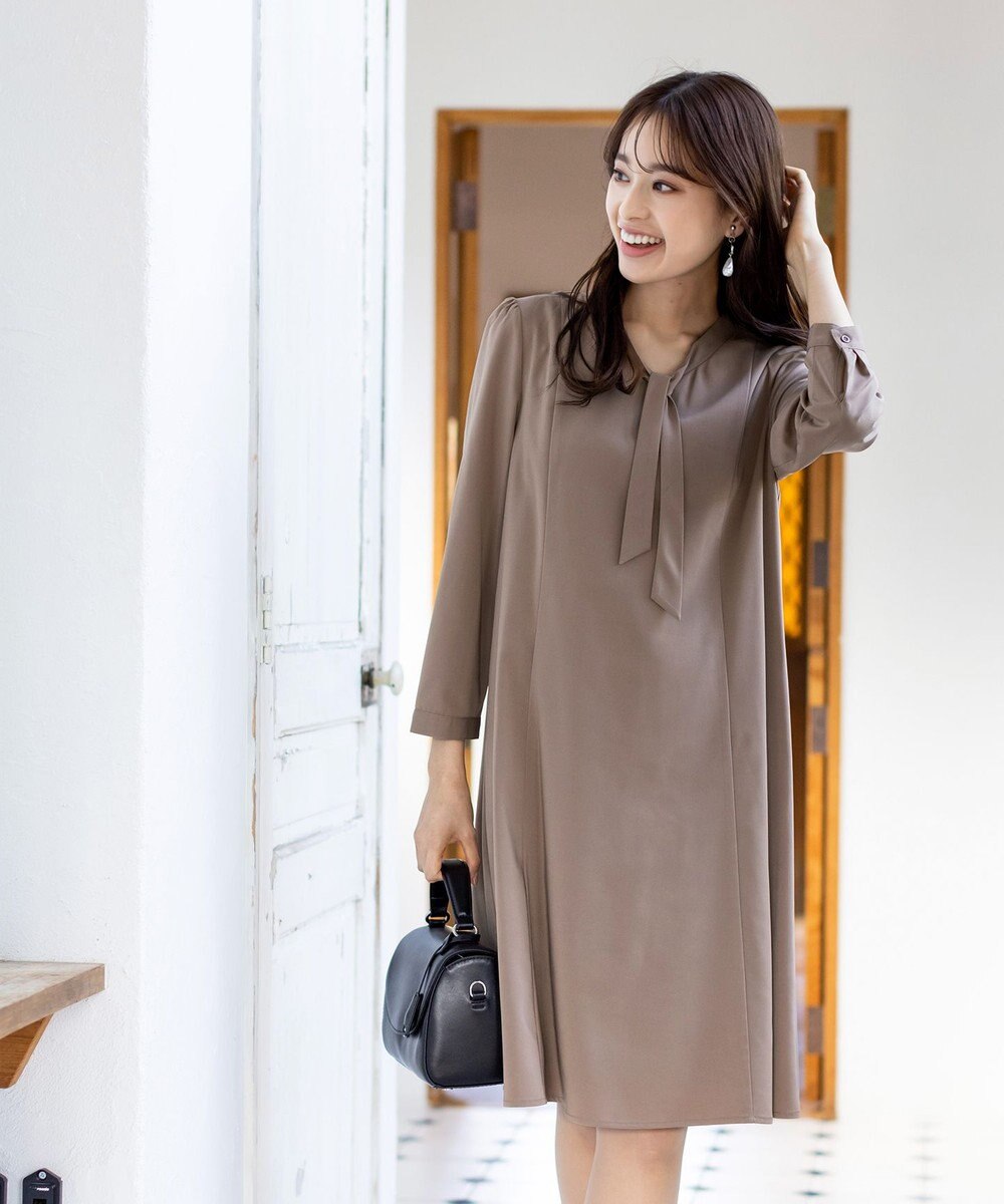 洗える 大人上品なボウタイワンピース Tiaclasse L ファッション通販 公式通販 オンワード クローゼット 洗える 大人上品なボウタイワンピース Tiaclasse L ファッション通販 公式通販 オンワード クローゼット