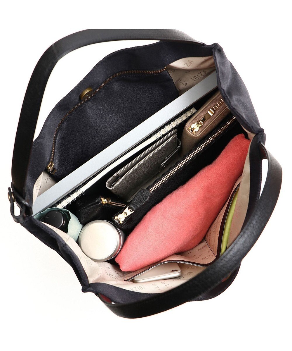 IBIZA フガール　セミショルダーバッグ 