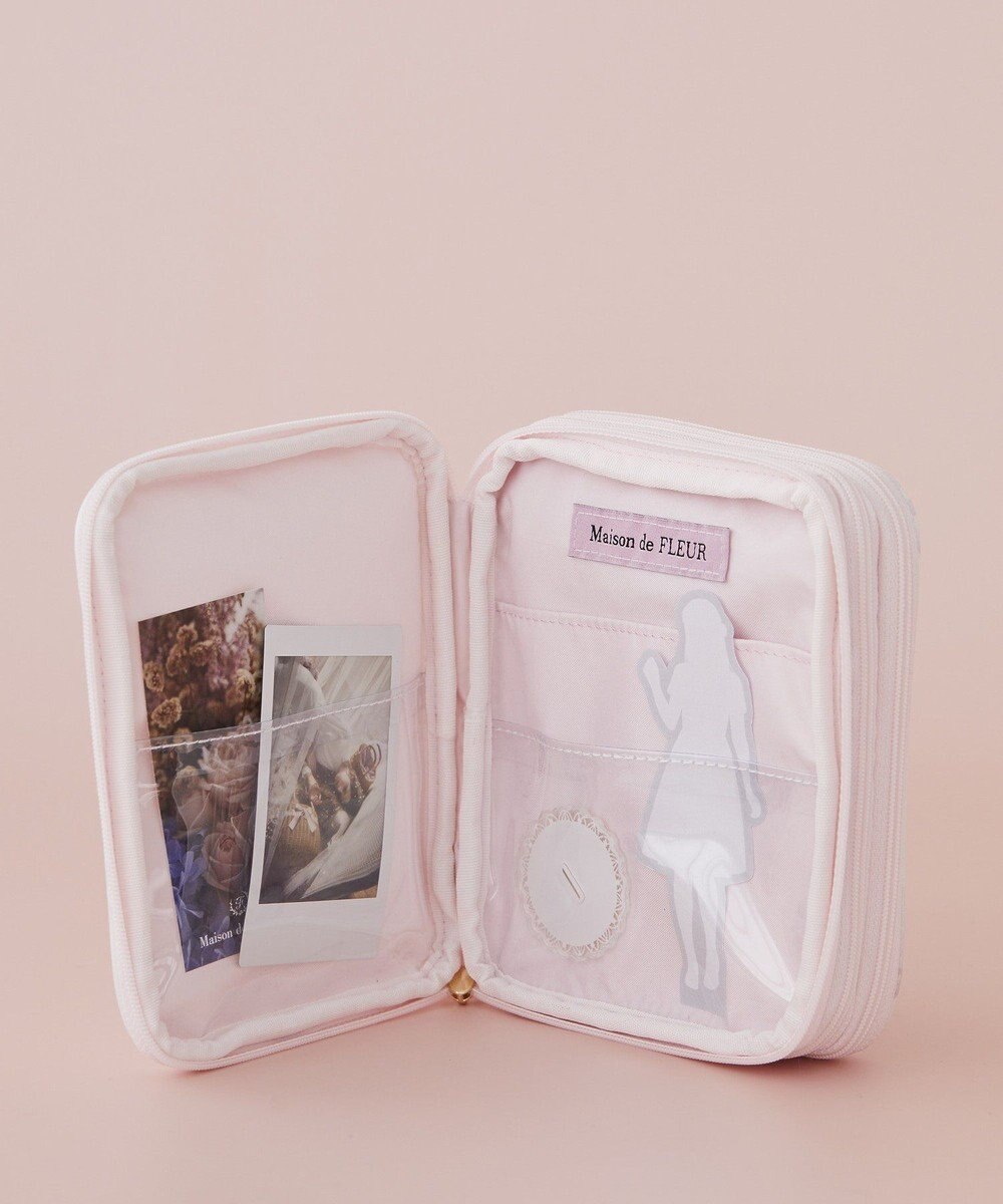 Maison de FLEUR リボンプリントマルチケース 