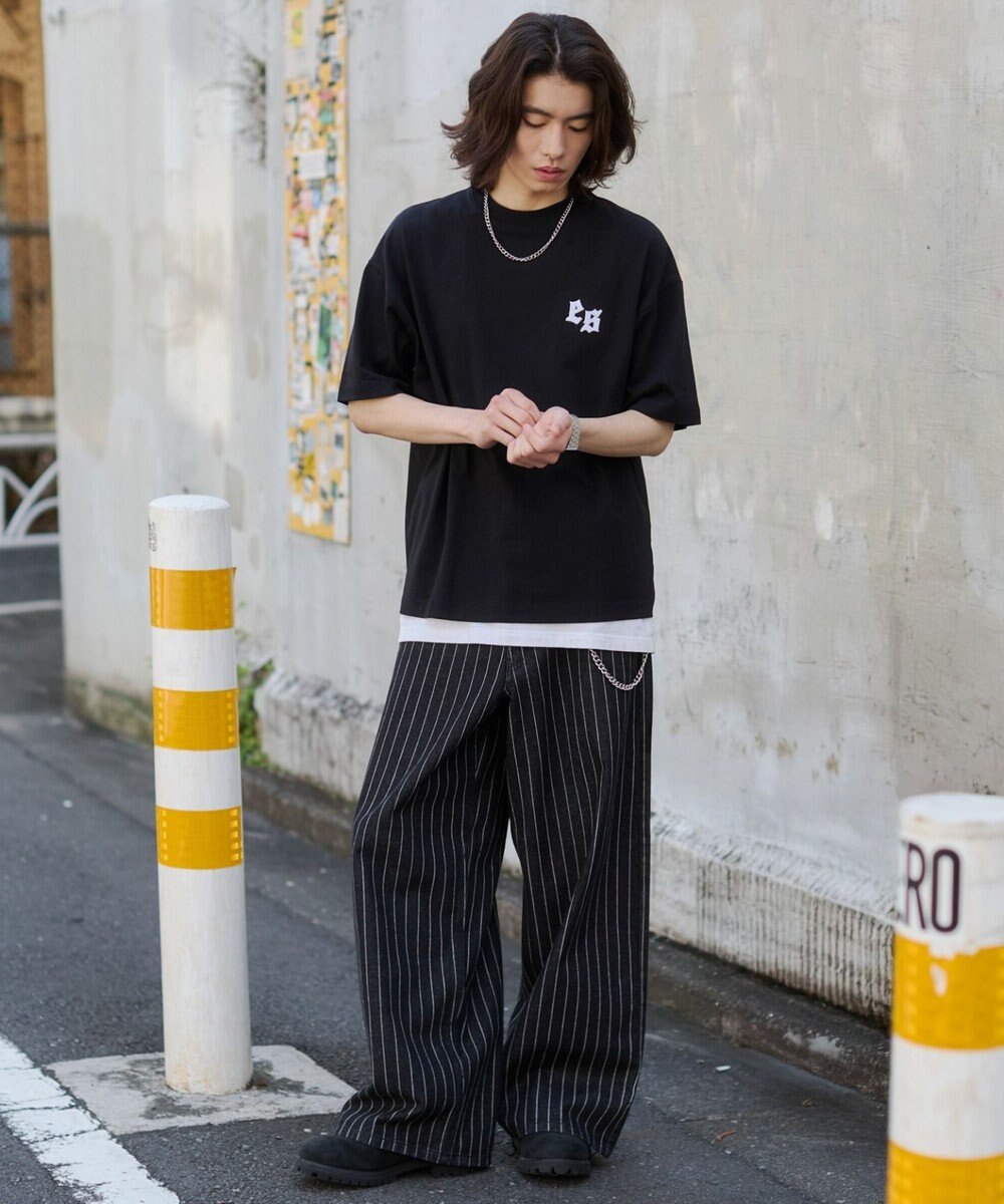 WEGO 【ユニセックス着用ITEM/MLサイズ展開】アクセ付きストレートライングラフィックT（SS） 