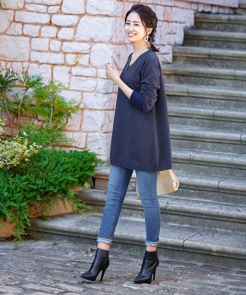 Tiaclasse L 【洗える】幅広く活躍が期待できるVネックリブニットチュニック 