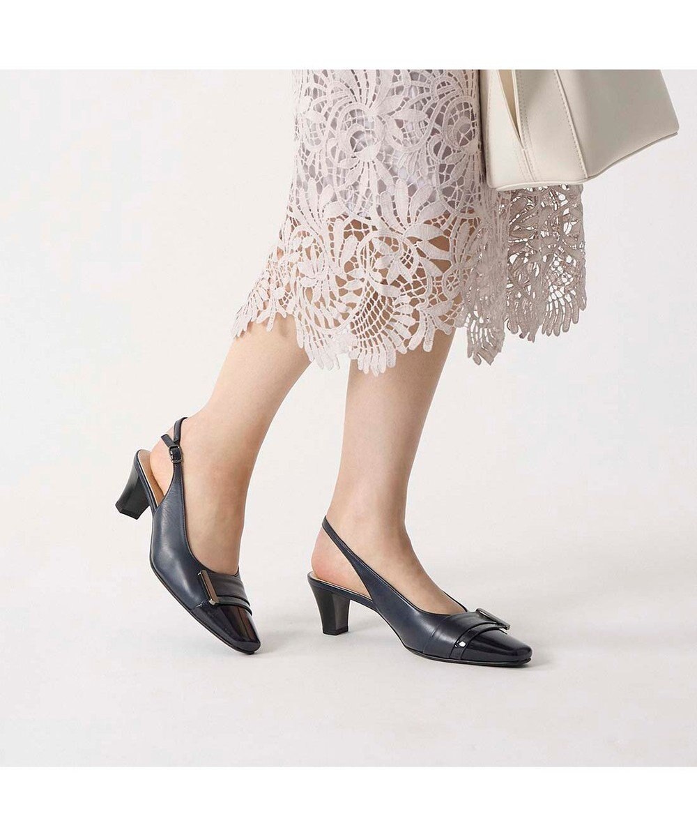 Riz raffinee <Riz raffinee>バックルモチーフバックベルトパンプス 