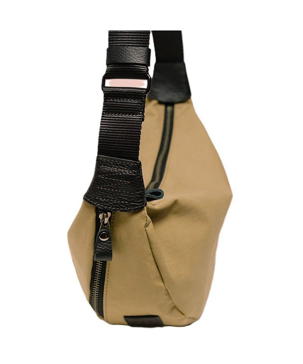 Regalo Felice 【防水 / 軽量 / キズやダメージに強い】ボディ＆ショルダー / REGALO 