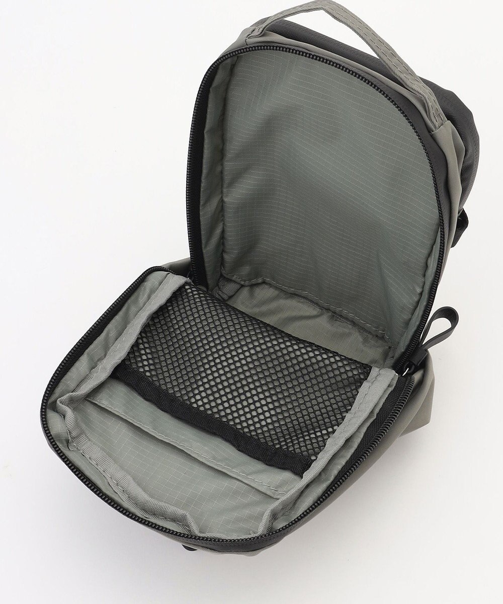 Y'SACCS WELLBA ミニショルダーバッグ 