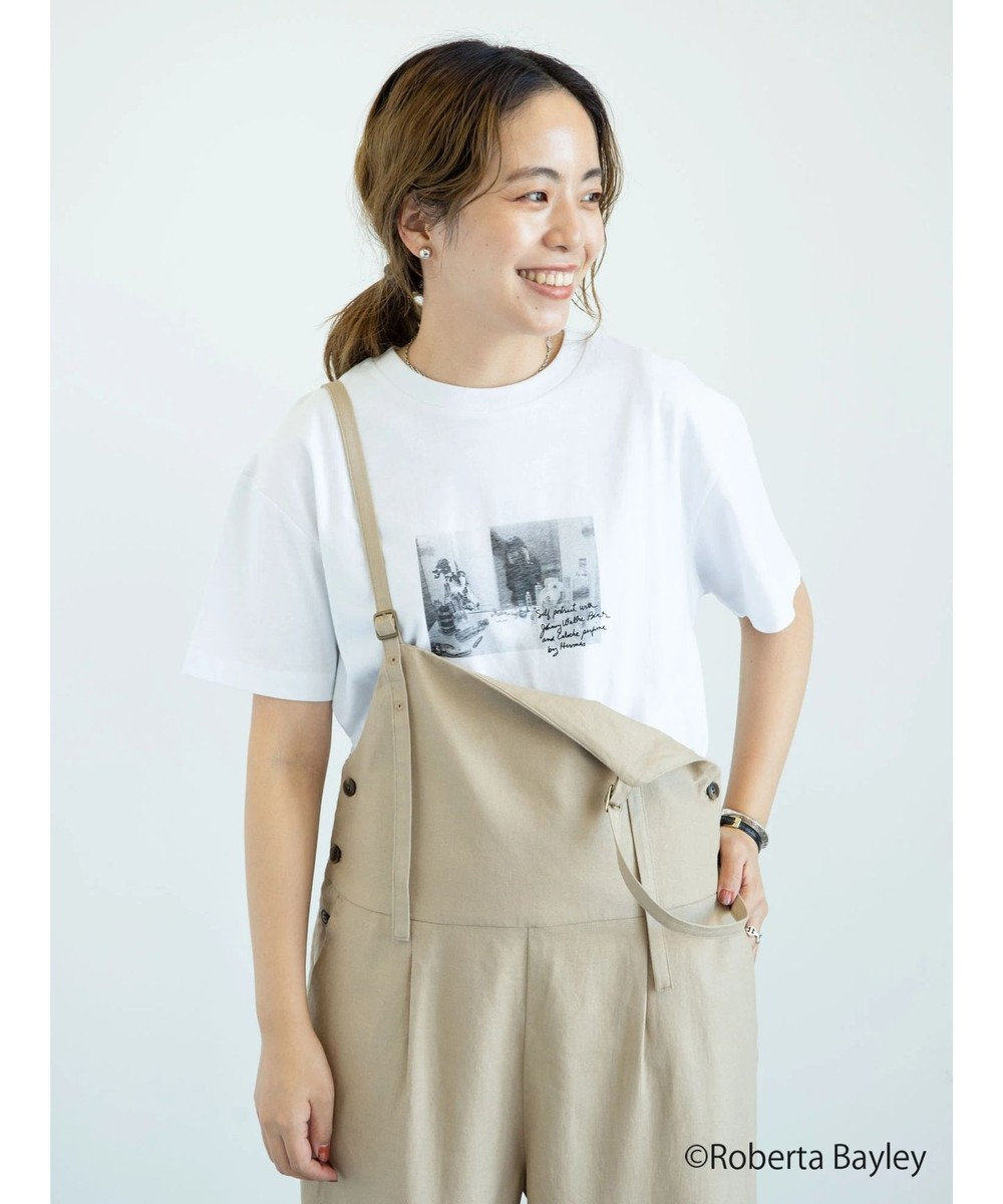 earth music&ecology 【WEB限定】Ｒｏｂｅｒｔａ　Ｂａｙｌｅｙ　Ｔシャツ　Ａ Off White