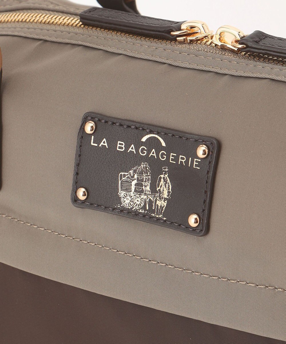 LA BAGAGERIE ウォータープルーフナイロン　2WAYハンドバッグ 