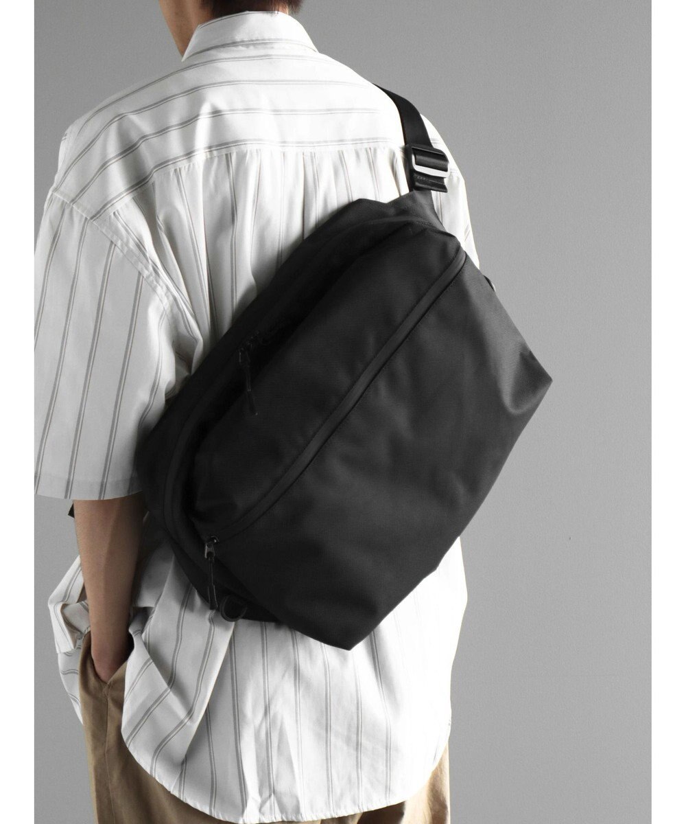 CRAFT STANDARD BOUTIQUE NoiR Luminous Shoulder 