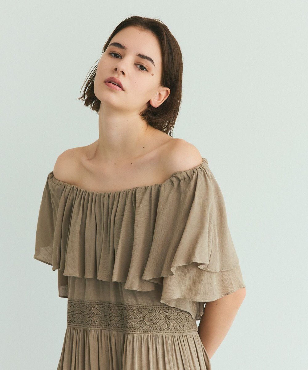 GRACE CONTINENTAL ラッフルレース切替マキシ 